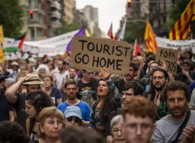 Espanha aperta o cerco contra o Airbnb: mais de 65 mil alojamentos devem sair do ar